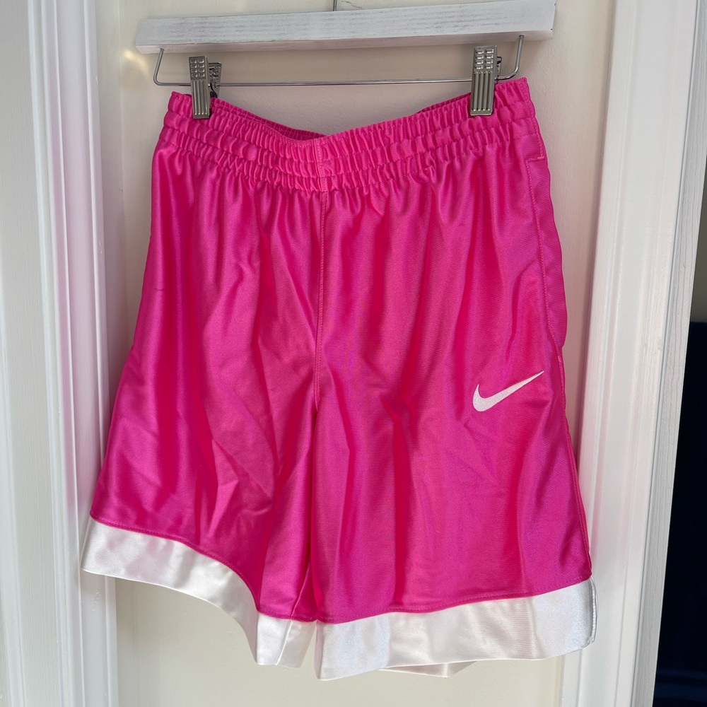 Nike basket ball shorts